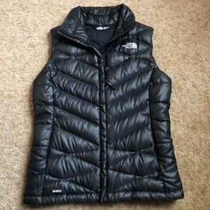 The North Face 550 Vest